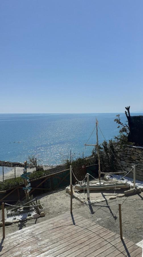 Vista D'Amare Hotel Pedaso Exterior photo